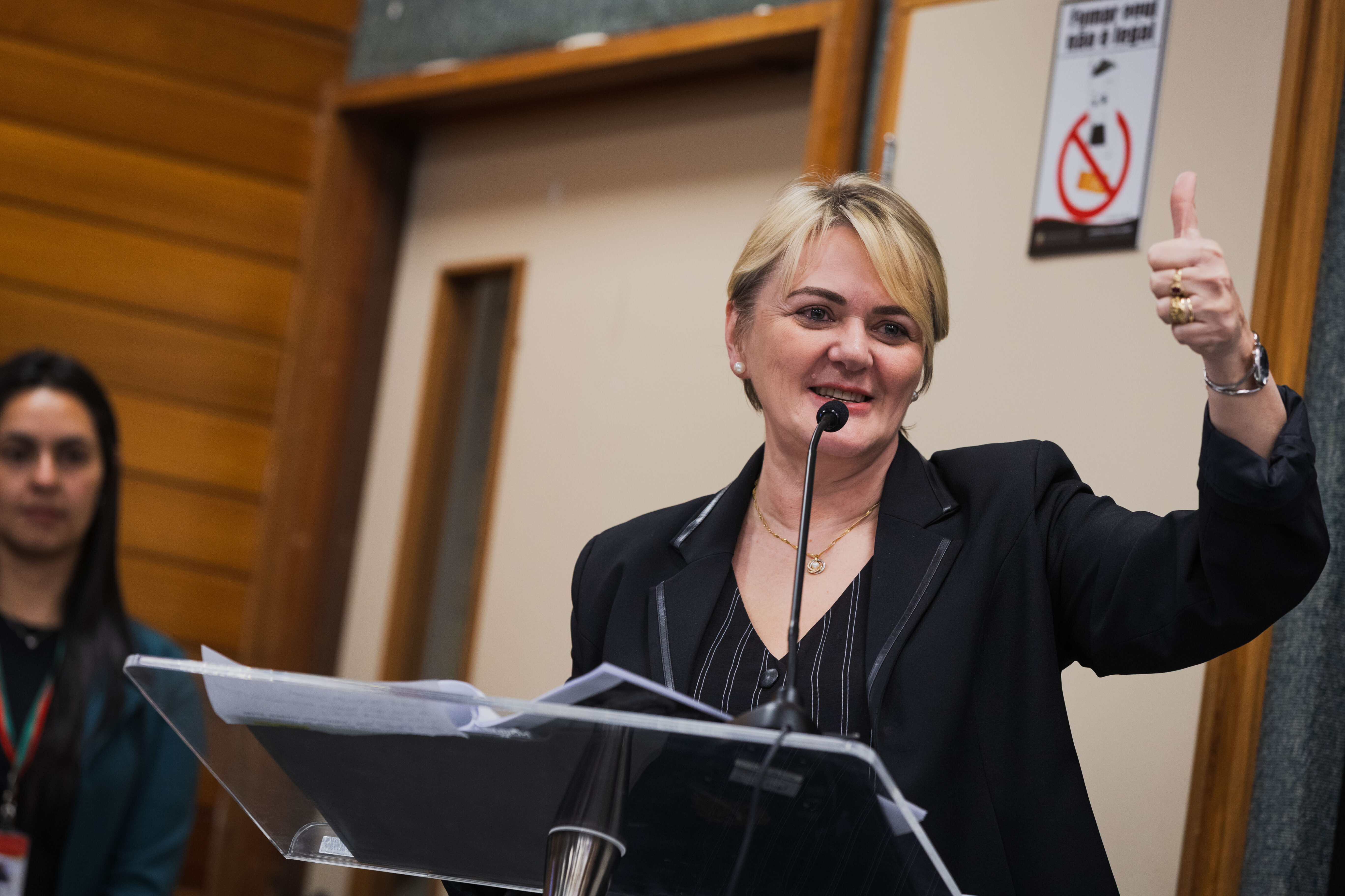 - Deputada Luciane Carminatti (PT)