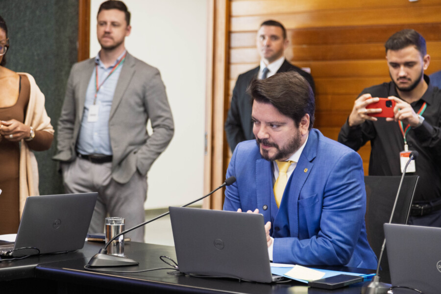 - Deputado Alex Brasil (PL)