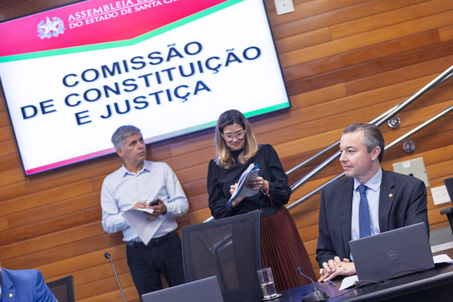 - Deputado Napoleão Bernardes (PSD)