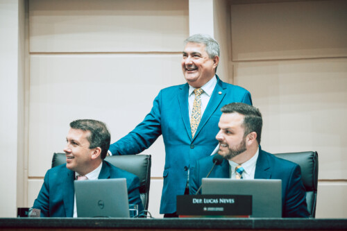 - Camilo Martins (PODEMOS)
- Deputado Antídio Lunelli (MDB) - Deputado Lucas Neves (PODEMOS)