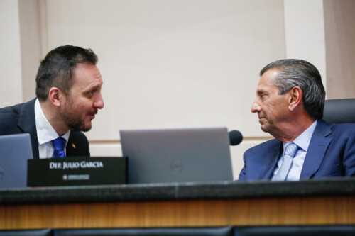 - Deputado Pepê Collaço (PP)
 - Deputado Julio Garcia (PSD)