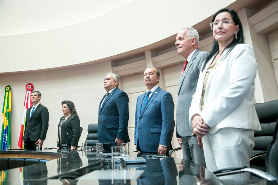 - Vânia Franco - Secretária executiva de Articulação Nacional - Jorginho dos Santos Mello -  Governador de Santa Catarina