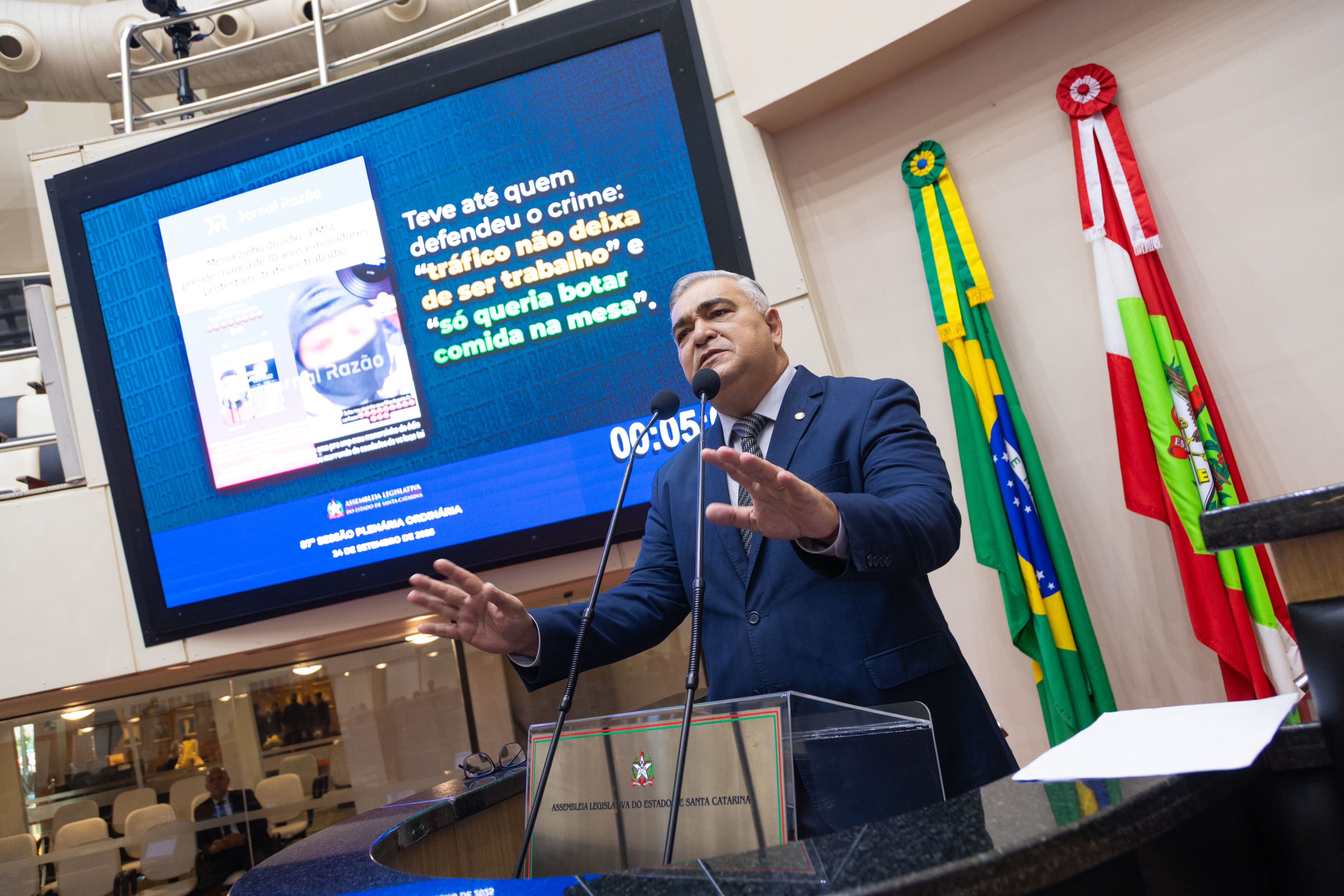 - Deputado Sargento Lima (PL)