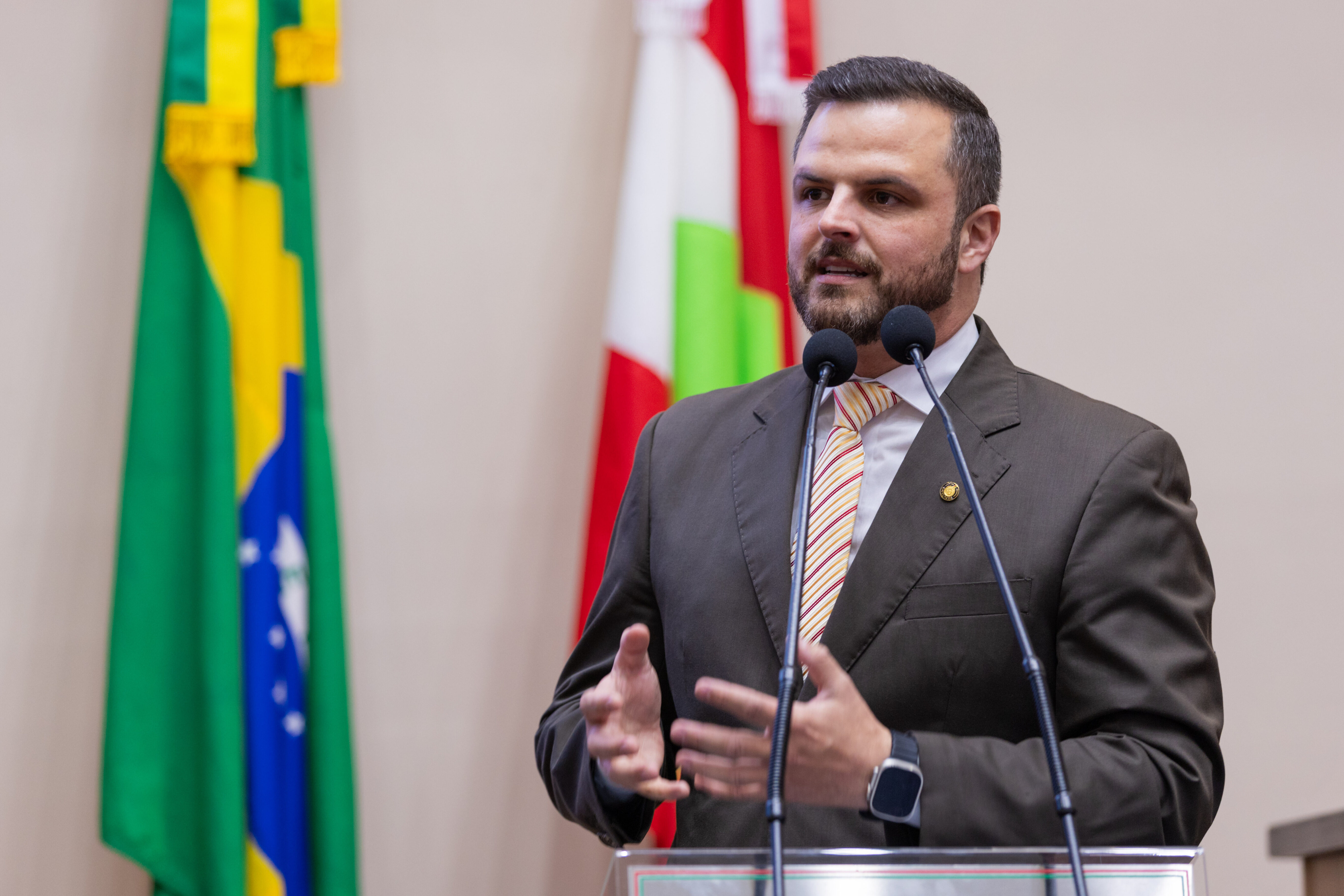 - Deputado Lucas Neves (Podemos)