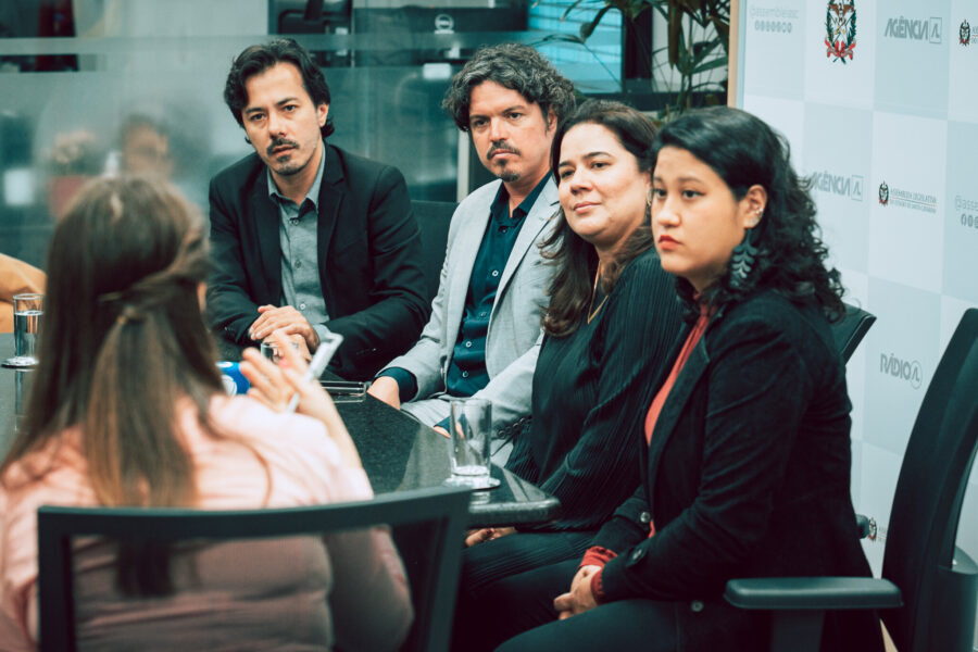 Assunto foi tratado em entrevista coletiva realizada na tarde desta quinta-feira (25), na Alesc