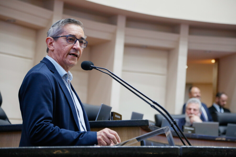 Suspensa Sessão para manifestação do representante da COPEROESTE