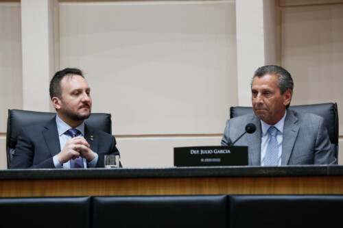 - Deputado Pepê Collaço (PP) - Deputado Julio Garcia (PSD)