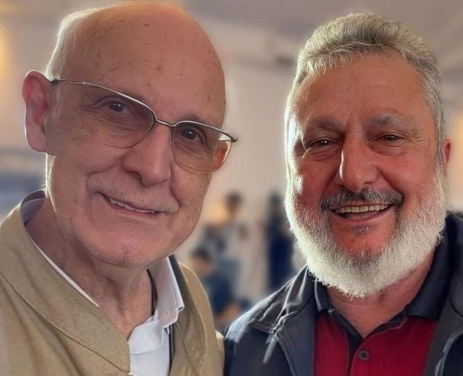 Os padres Júlio Lancellotti e Pedro Baldissera querem urgência no decreto que proíbe distribuir comida em Florianópolis a quem tem fome FOTO: Divulgaç
