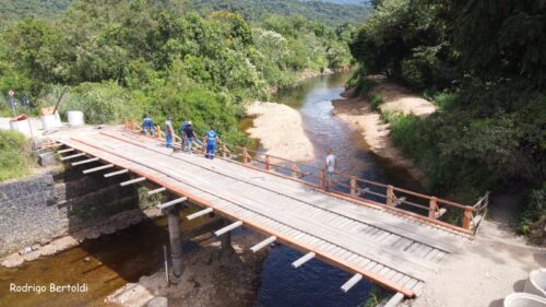 Girardi apresenta projeto para garantir segurança em pontes e viadutos de SC