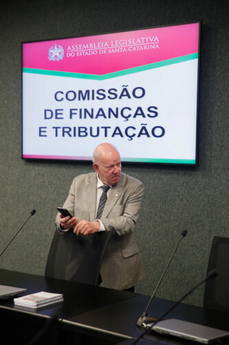 - Deputado Marcos Vieira (PSDB)