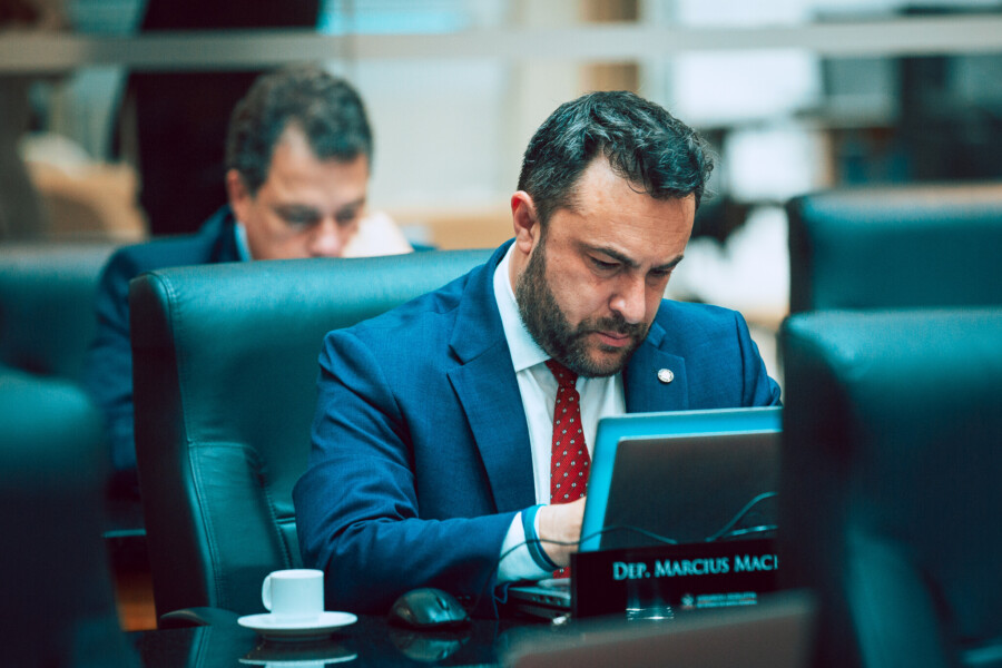- Deputado Marcius Machado (PL)