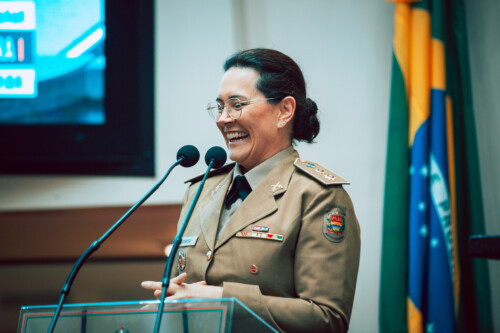 - Clarissa Dias Soares - Tenente Coronel PM - Comandante do 22º BPM da Capital.