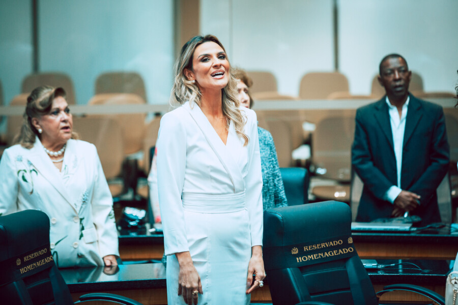 - Vanessa Guimarães  Tobias Crocetta Biazin - Empresaria Mentora e Palestrante