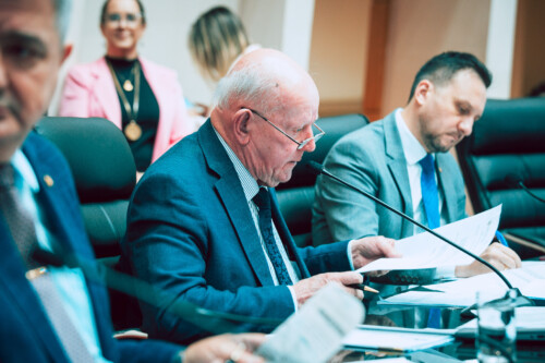 - Deputado Marcos Vieira (PSDB)