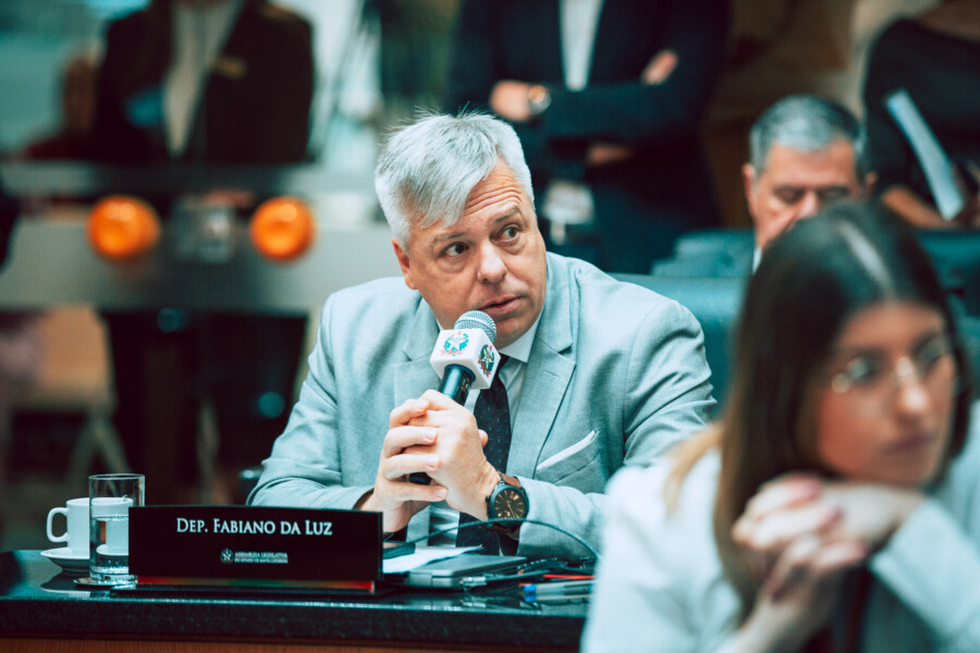 - Deputado Fabiano da Luz (PT)