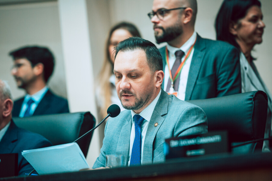 - Deputado Pepê Collaço (PP)