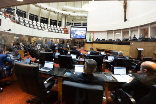 Parlamentares cobram governo em relação a execução das obras na SC-281
