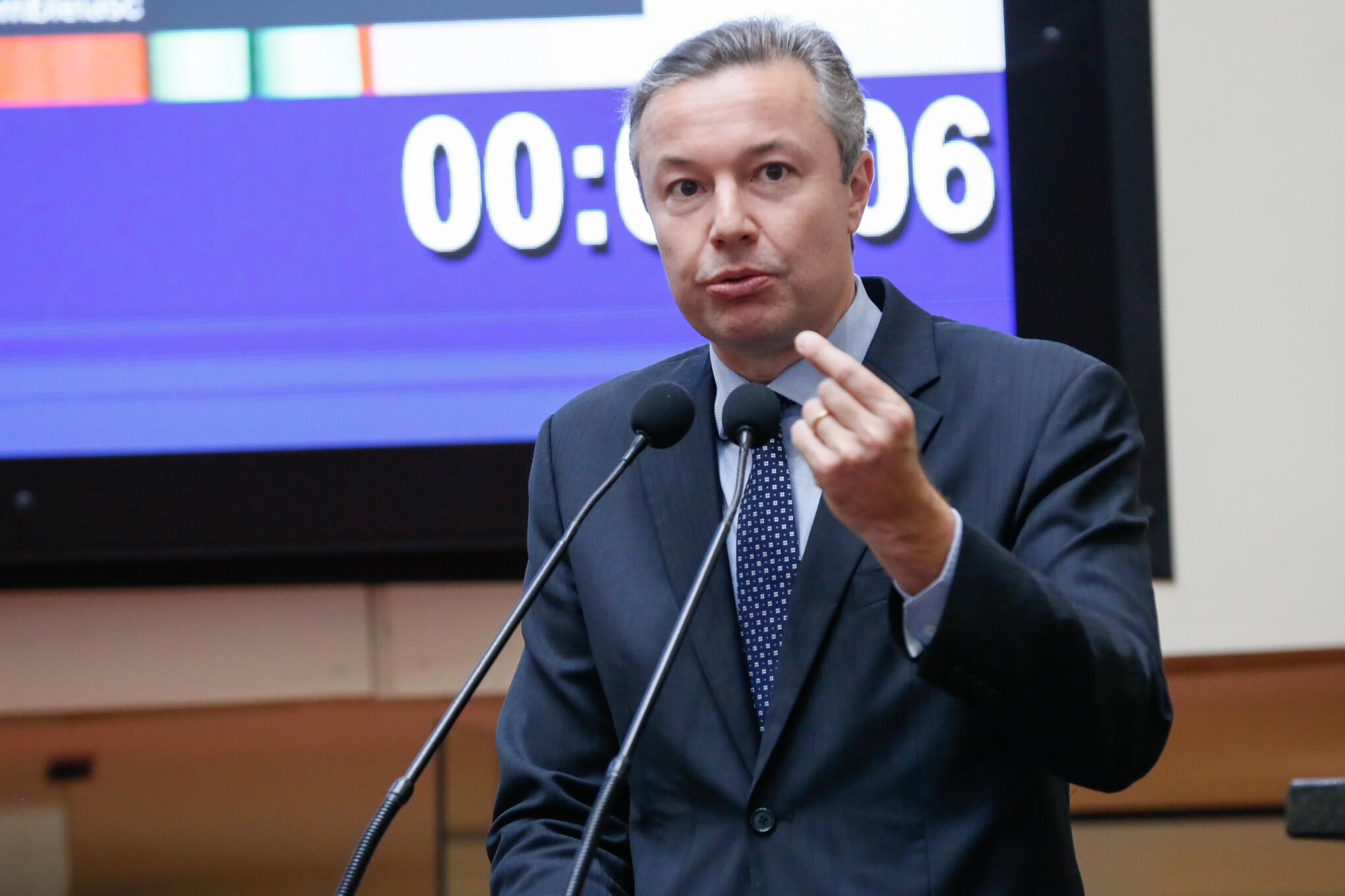 - Deputado Napoleão Bernardes (PSD)