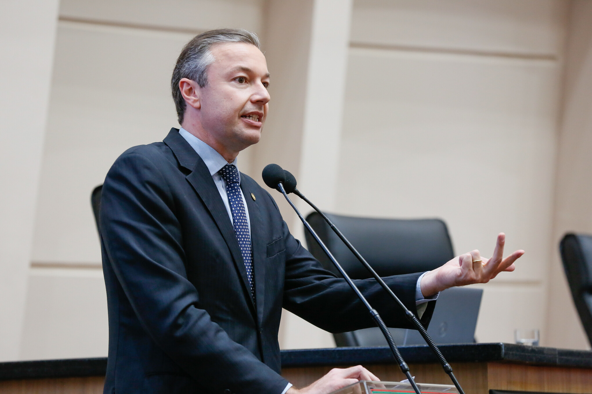 - Deputado Napoleão Bernardes (PSD)