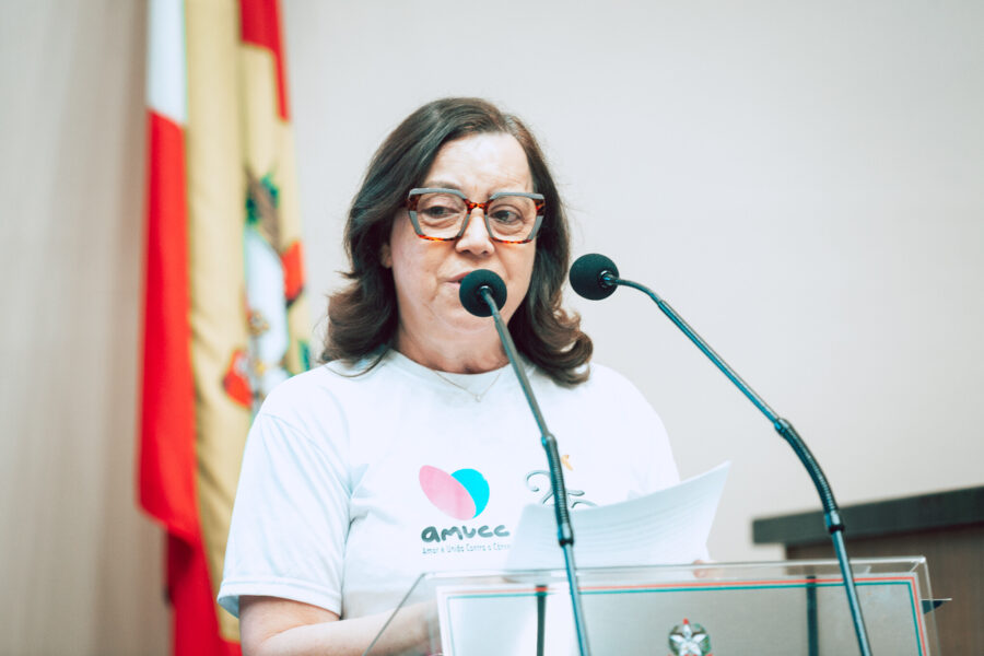 Maria Machado, voluntária da AMUCC.