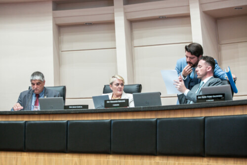 - José Fragalli - Reitor da Universidade de SC - UDESC - Deputada Luciane Carminatti (PT) 		
- Deputado Fernando Krelling (MDB)