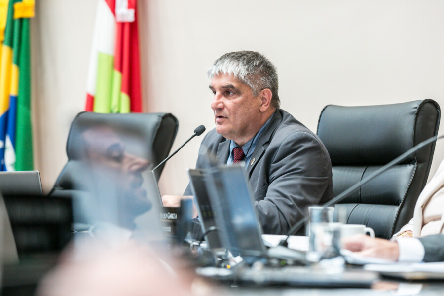 - José Fragalli - Reitor da Universidade de SC - UDESC