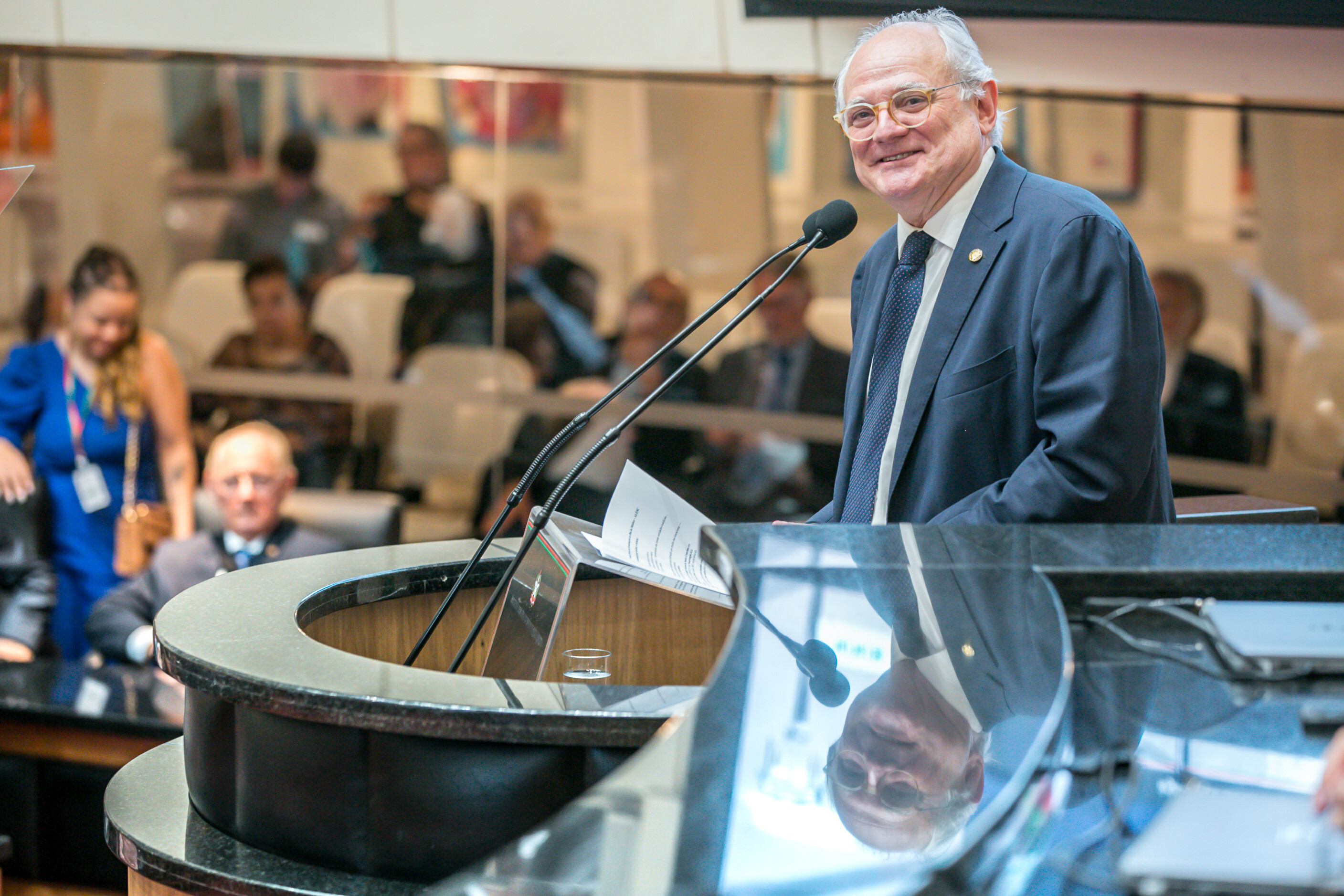 - Deputado Dr. Vicente Caropreso (PSDB)