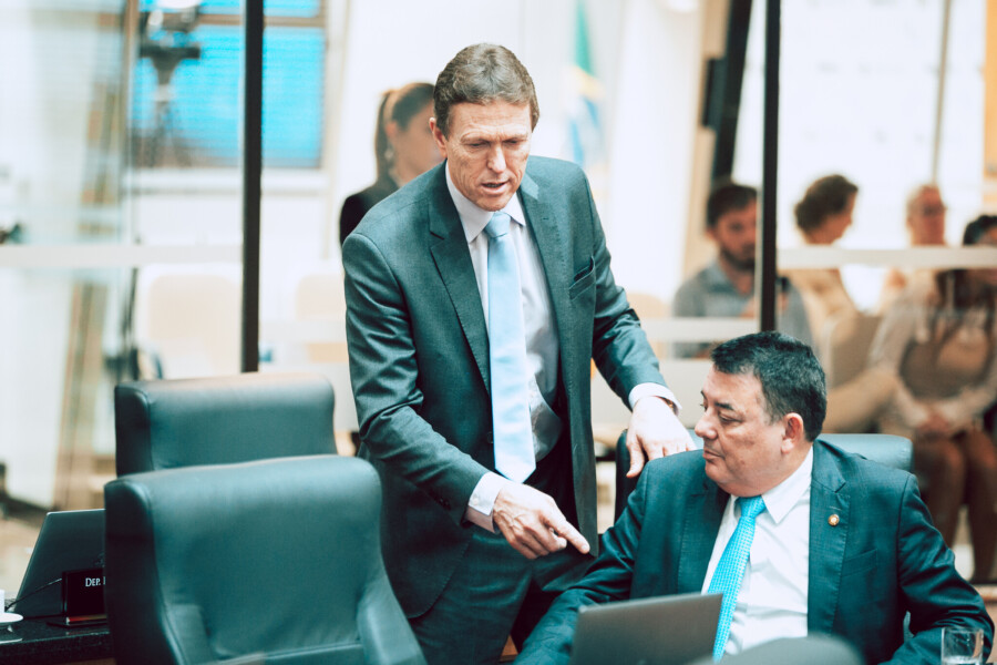 - Deputado Volnei Weber (MDB)
 - Deputado Maurício Peixer (PL)