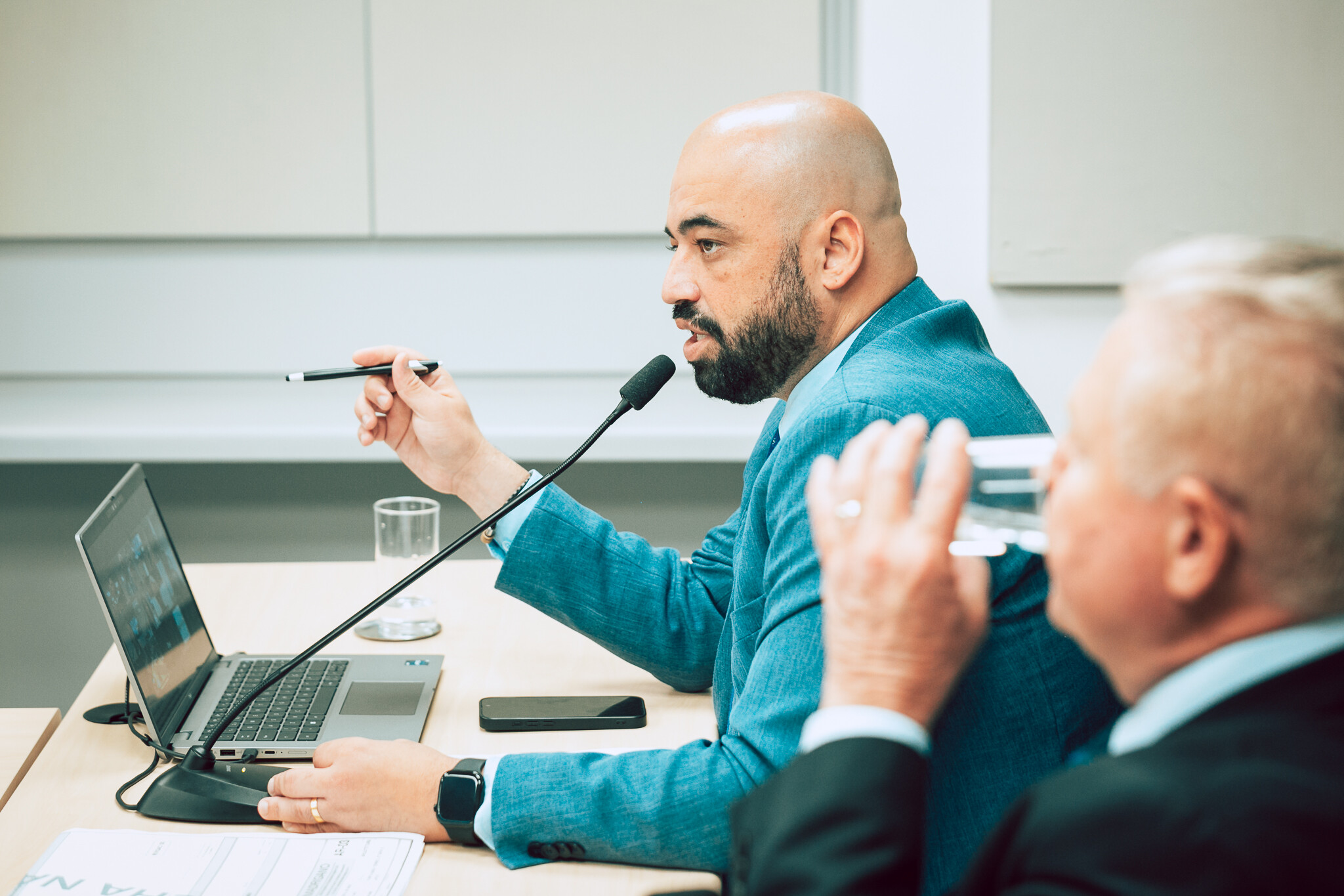 - Diogo Demarchi Silva - Secretário de saúde de SC