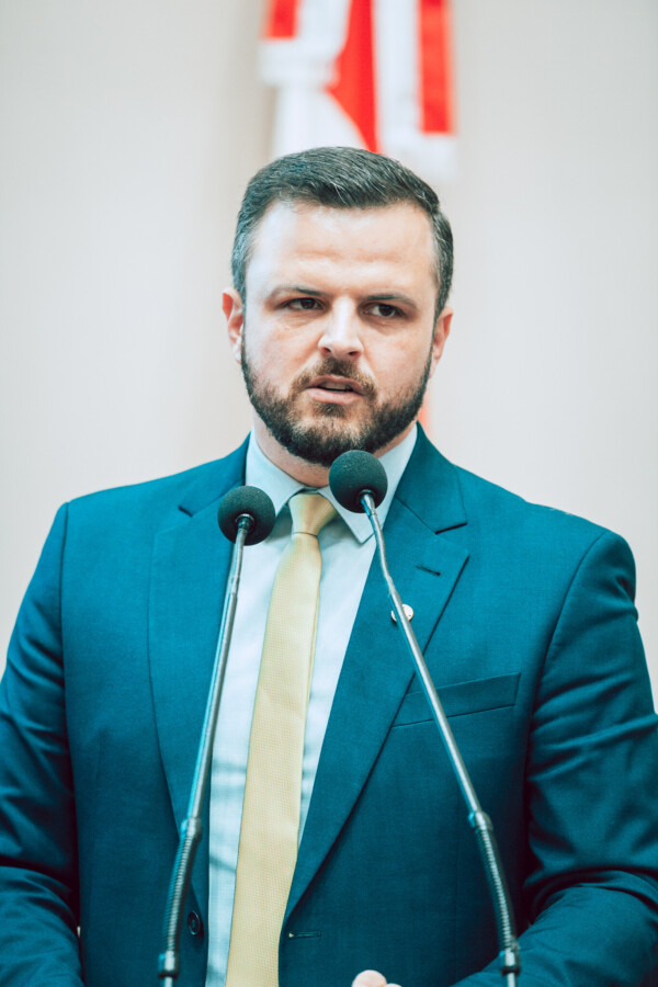 - Deputado Lucas Neves (Podemos)