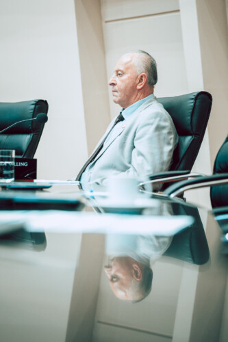 - Deputado Oscar Gutz (PL)