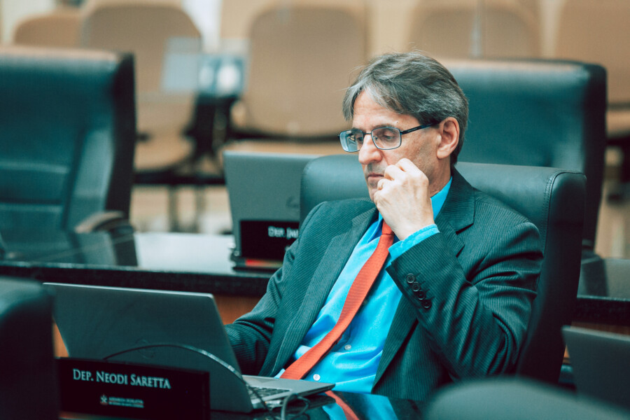 - Deputado Neodi Saretta (PT)