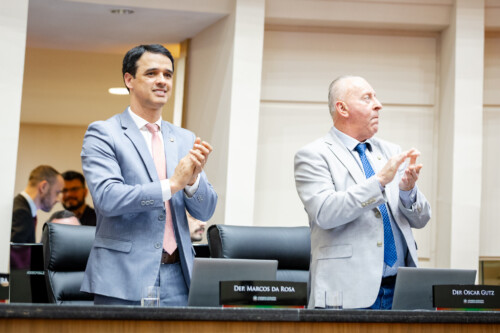 - Deputado Marcos da Rosa (União)	
 - Deputado Oscar Gutz (PL)