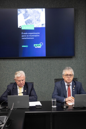 - Deputado Nilso Berlanda (PL)
 - Deputado Tiago Zilli (MDB)