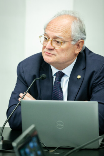 - Deputado Dr. Vicente Caropreso (PSDB)