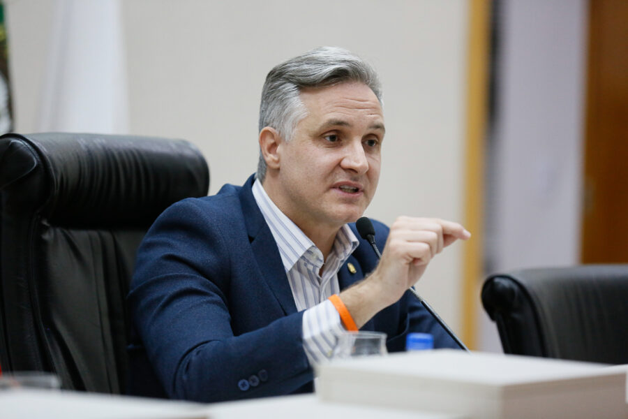 Deputado Matheus Cadorin.