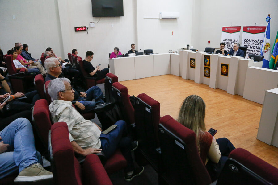 A audiência aconteceu na Câmara de Vereadores de Videira.