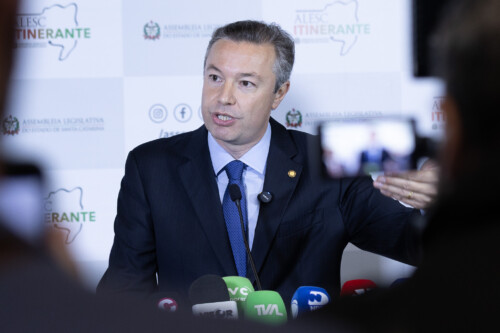 - Deputado Napoleão Bernardes (PSD)