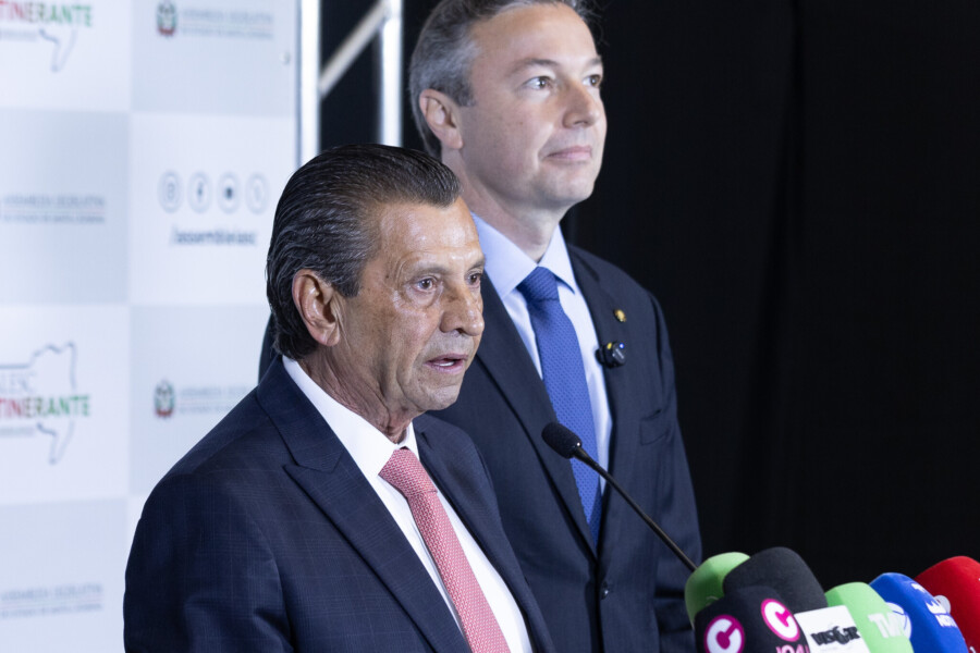 - Deputado Julio Garcia (PSD) 	 - Deputado Napoleão Bernardes (PSD)