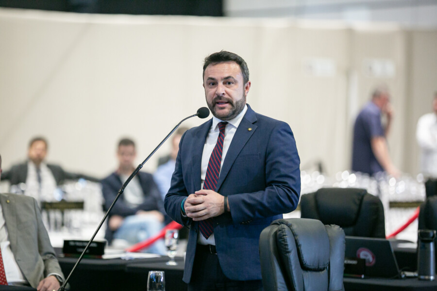 - Deputado Marcius Machado (PL)
