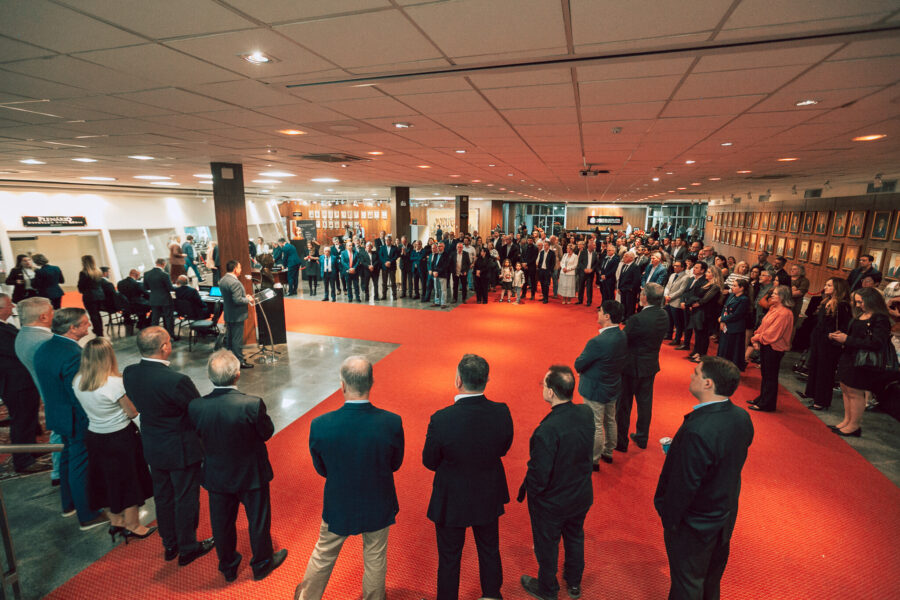 Lançamento do livro sobre os 50 anos do Badesc.