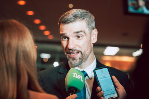 - Denys Afonso da Silva - do Grupo CEO CHRISTAL Holding e CFO da Empresa Rudolph