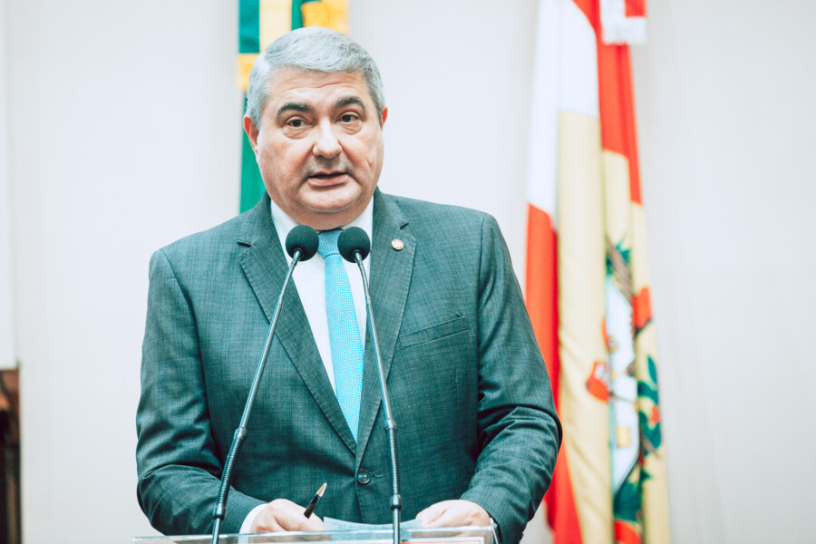 - Deputado Antídio Lunelli (MDB)