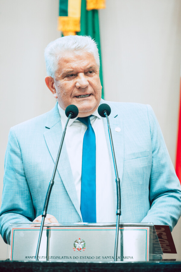 - Ari Rabaiolli -Direto Presidente da Agencia de Fomento do Estado de SC BADESC