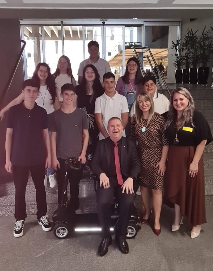 Deputado Eskudlark e vereadores mirins de Campo Erê