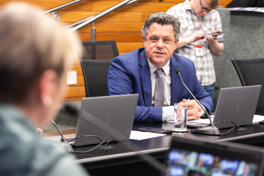 - Deputado Ivan Naatz (PL)