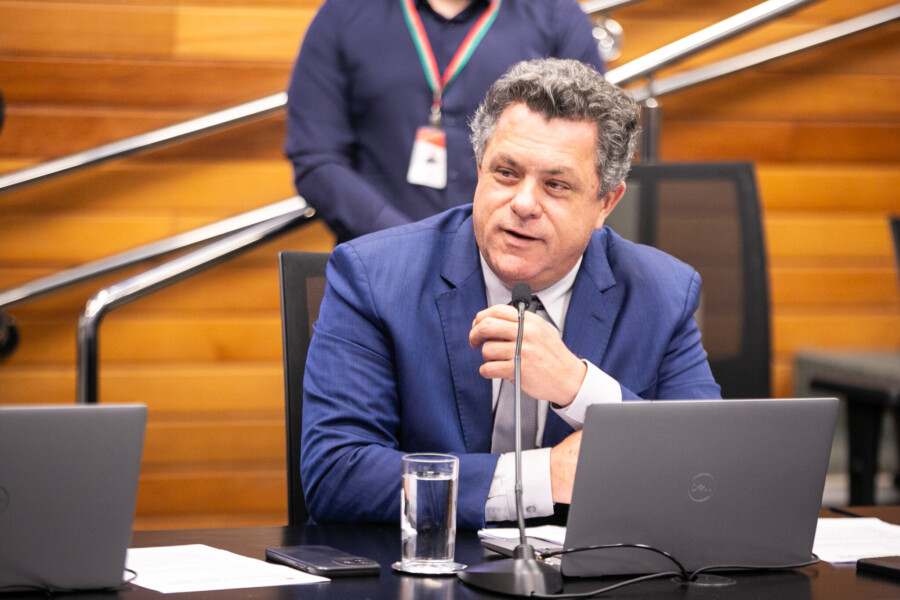 - Deputado Ivan Naatz (PL)