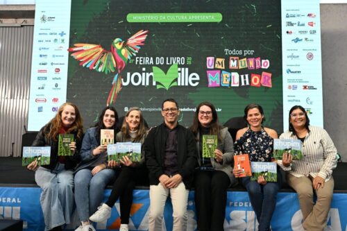 Fernando Krelling abre espaço na Alesc para lançamento do Festival Literário de Santa Catarina