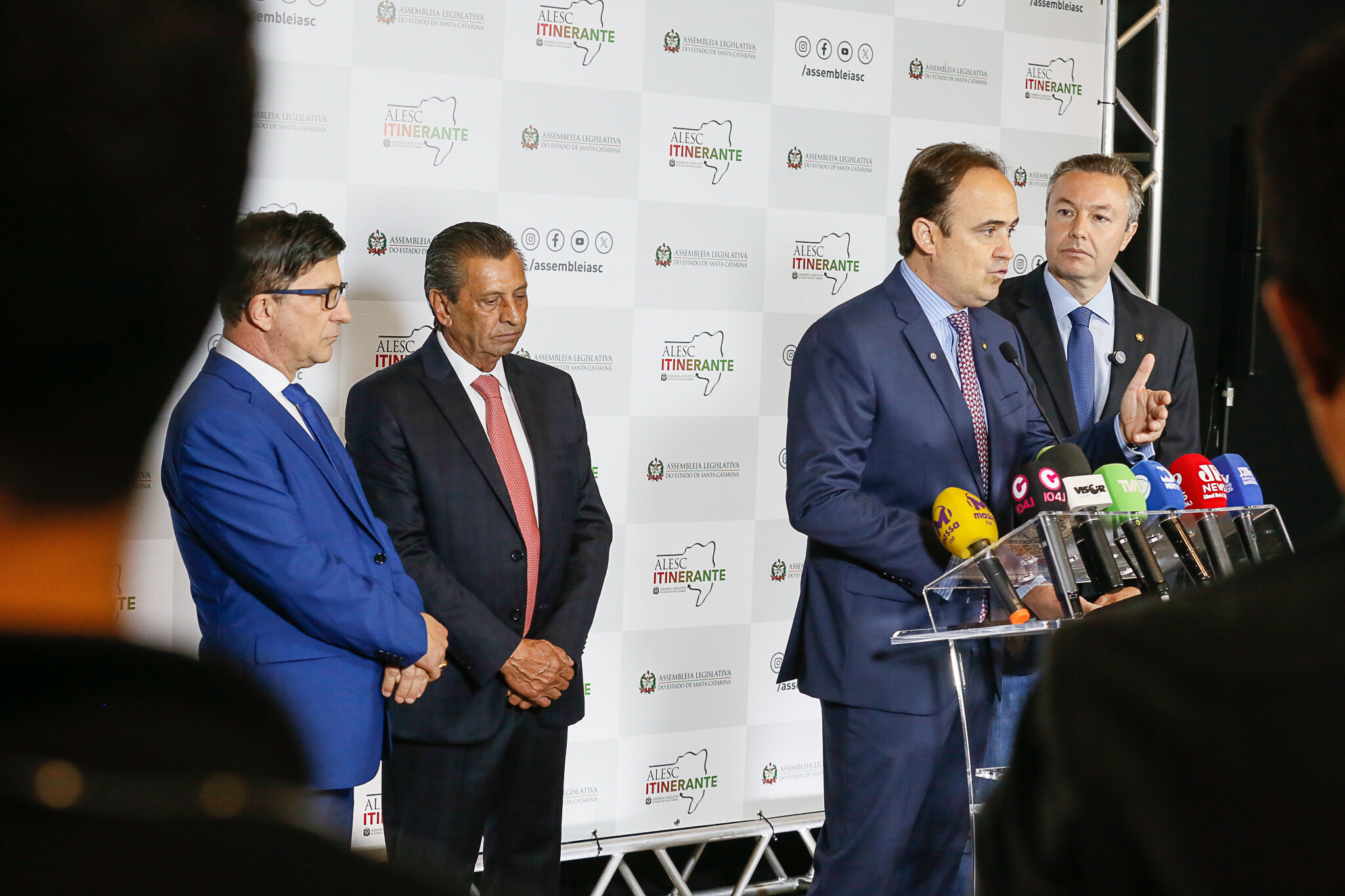 - Deputado Carlos Humberto (PL) - Deputado Napoleão Bernardes (PSD) 	

 - Deputado Julio Garcia (PSD)