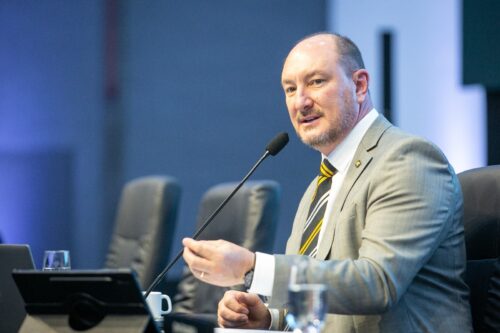 A convite de Governo Espanhol, Mauro De Nadal fala sobre gestão na Cúpula Global de Governo Aberto